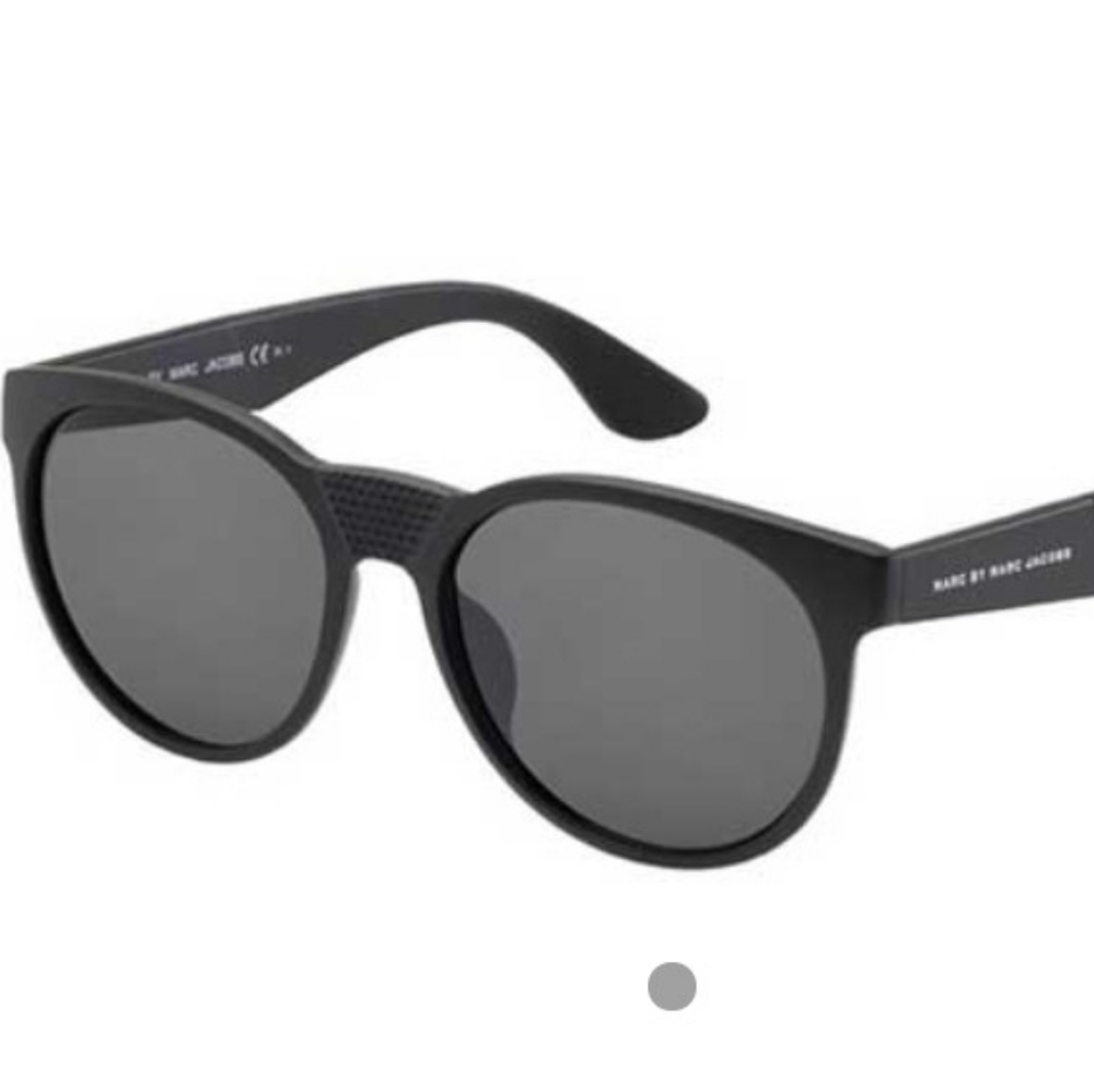 Marc by Marc Jacobs Shades